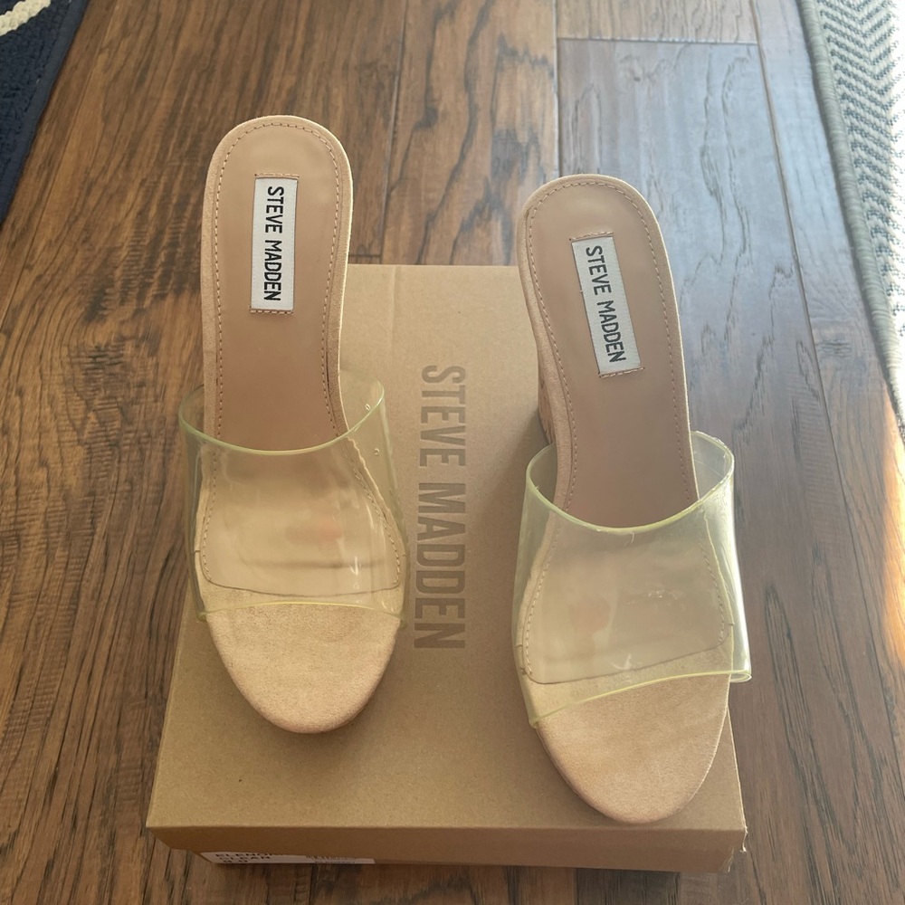 Steve Madden Women's Elenora Clear 8US